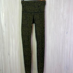 LULULEMON WUNDER LACE LEGGINGS 4